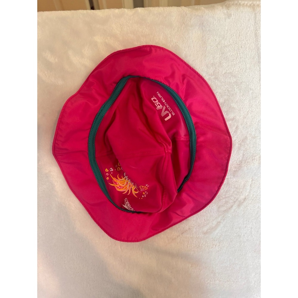 Speedo baby‎ hat size L/XL